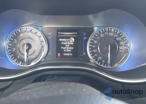 2015 Chrysler 200 Limited z USA, uszkodzony, nr VIN 1C3CCCAB6FN621183